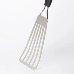OXO Fish Turner Stainless Steel -Avanti store OXO Kitchenware Matchbox 48358 d oxo 1024x1024