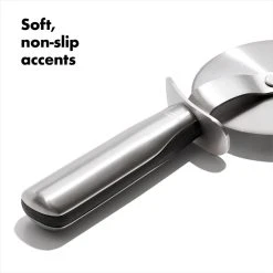 OXO STEEL Pizza Wheel -Avanti store STL 3121500 8c 1024x1024