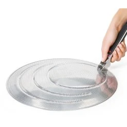 OXO Good Grips Splatter Screen With Folding Handle 7 OXO Good Grips Splatter Screen With Folding Handle -Avanti store gg 1064468 8d 1024x1024