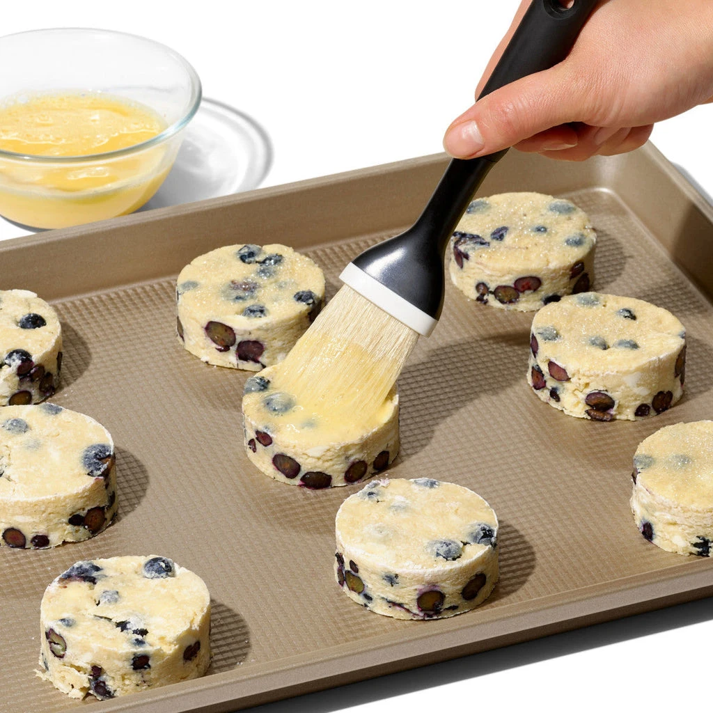 OXO Good Grips Pastry Brush OXO Good Grips Pastry Brush -Avanti store